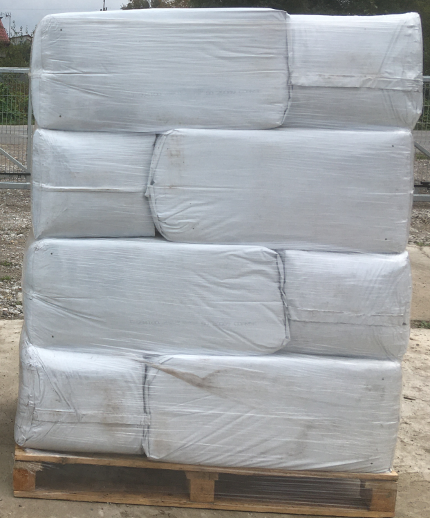 Torf dla koni z wood fiber paleta 12 balotów.png