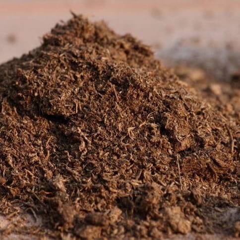 torf wrzosowy dla koni.jpg