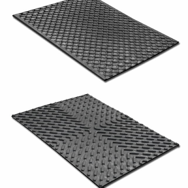 mata drenażowa bez otworów pod zadaszenie.png