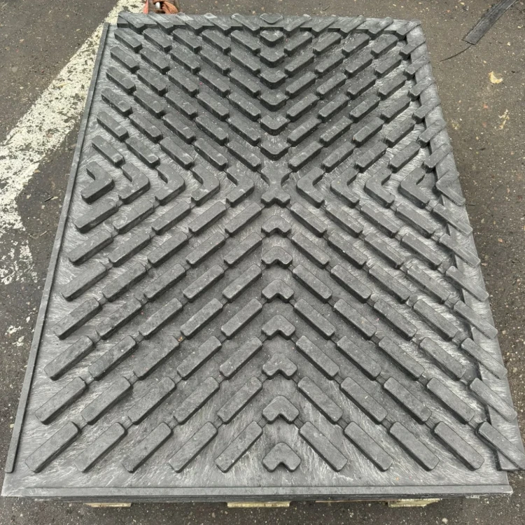 mata stajenna spód.webp