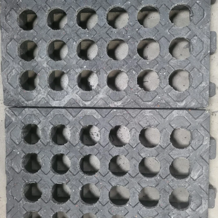 Wysokie modułowe maty drenażowe stabilizujące podmokły teren (2).webp