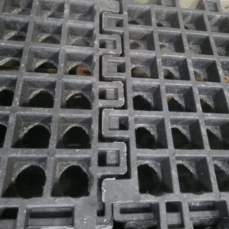 Wysokie modułowe maty drenażowe stabilizujące podmokły teren (1).webp