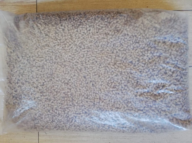 worek pelletu bukowo-olchowego dla koni.jpeg